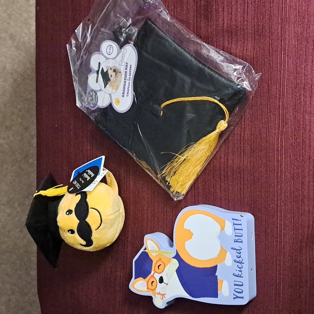 Graduation Bundle - Dog Cap, Corgi Placque & Tossing/Talking Plush